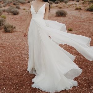 Leanne marshall Gabrielle wedding dress size 0